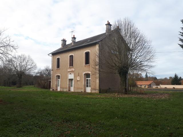 Maison vente à Montmorillon, Availles-limouzine