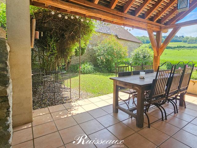 Maison vente à Dijon, Trouhaut