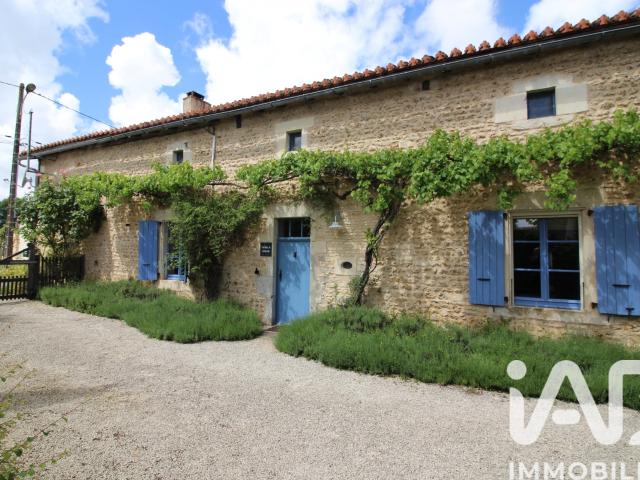 Maison vente à Montmorillon, Civray
