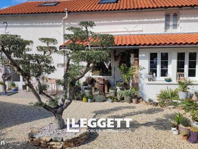 Maison vente à Confolens, Nieuil