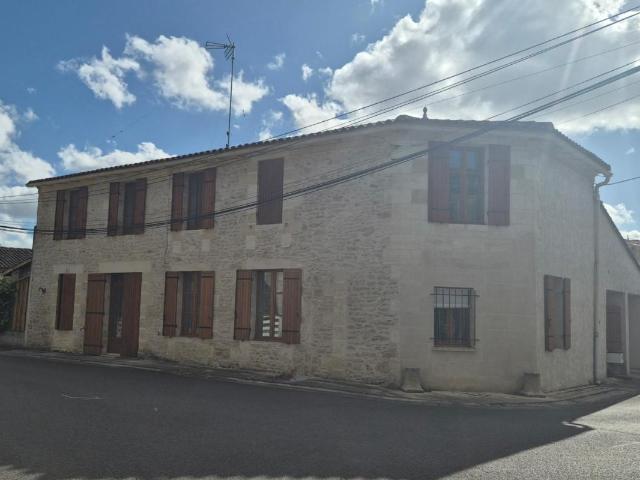 Maison location à Blaye, Saint-genès-de-blaye