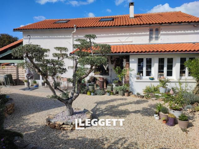 Maison vente à Confolens, Nieuil