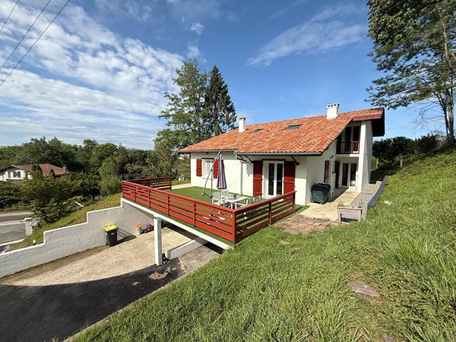 Maison vente à Mouguerre, Marttinto