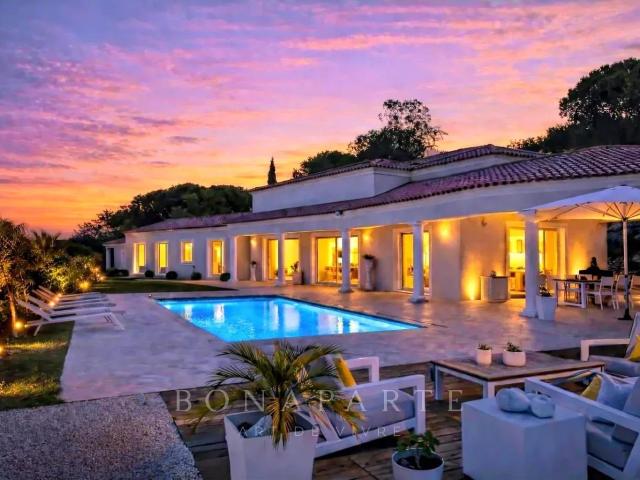 Maison vente à Arrondissement de Draguignan, Sainte-maxime
