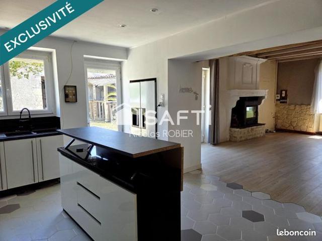 Maison vente à Saint-Jean-d'Angély, Gibourne