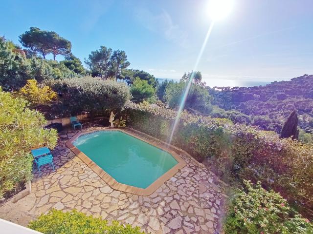 Maison vente à Arrondissement de Toulon, Hyères