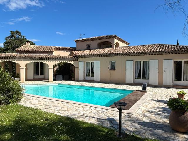 Maison vente à Nîmes