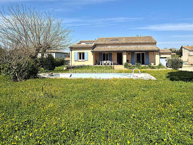 Maison vente à Carpentras, Monteux