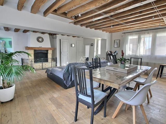 Maison vente à Saint-Germain-en-Laye, Chanteloup-les-vignes