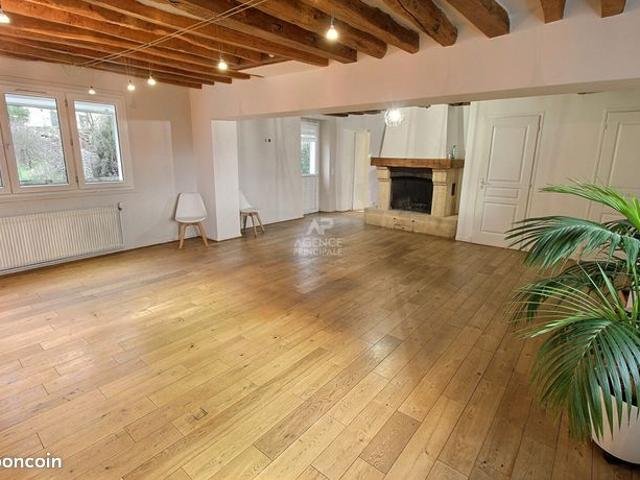 Maison vente à Saint-Germain-en-Laye, Chanteloup-les-vignes