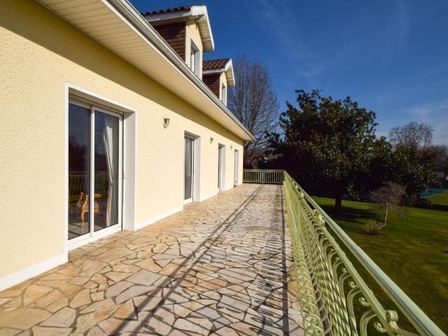 Maison vente à Pau, Sauvagnon