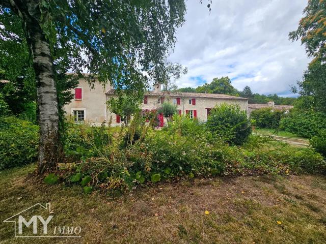 Maison vente à Saint-Antoine-de-Breuilh, Dordogne