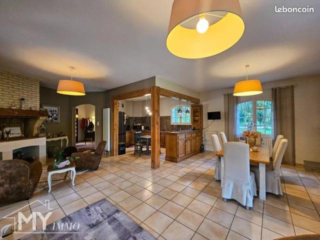 Maison vente à Pineuilh, Gironde