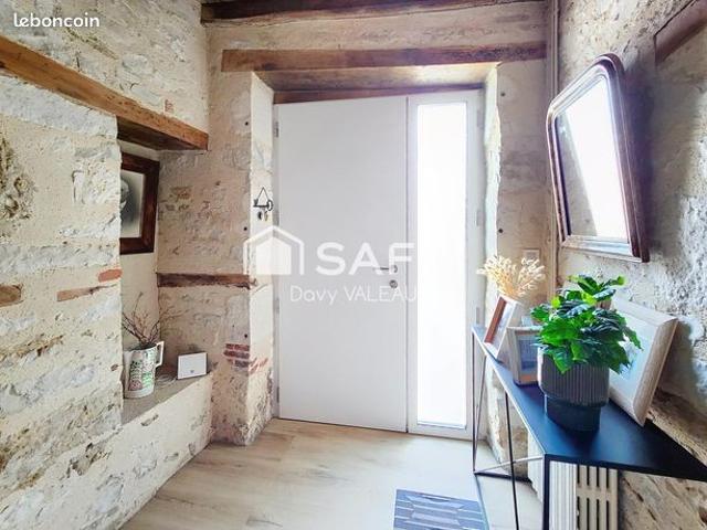 Maison vente à La Roche-sur-Yon, Chantonnay