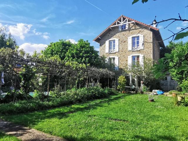 Maison vente à Créteil, Mandres-les-roses