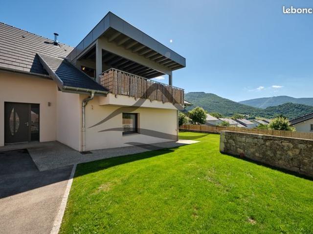 Maison vente à Chambéry, Montagnole