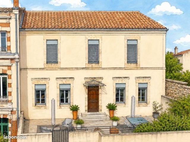 Maison vente à Nîmes