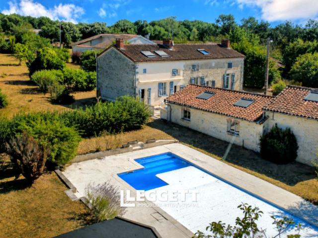 Maison vente à Confolens, Cellefrouin
