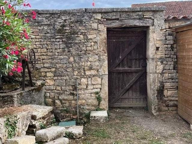 Maison vente à Puyréaux, Charente