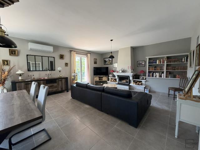 Maison vente à Narbonne, Vinassan