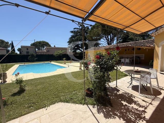 Maison vente à Carpentras, Valréas