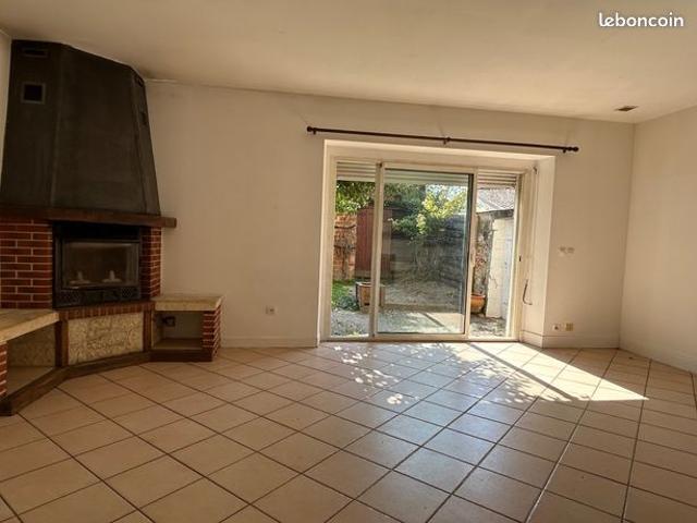 Maison vente à Nérac, Mézin