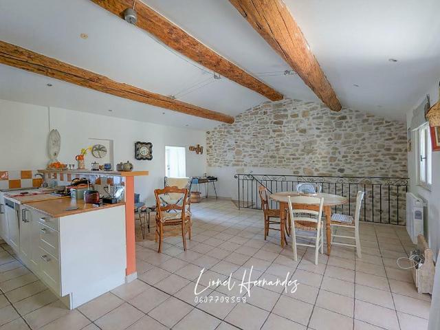 Maison vente à Nîmes, Uzès