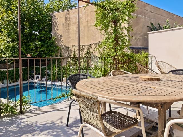 Maison vente à Arles, La Salle Les Alpes
