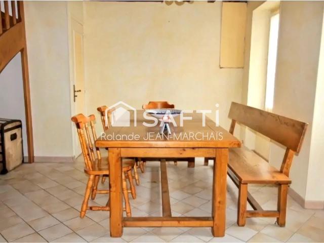 Maison vente à Montargis, Nevoy