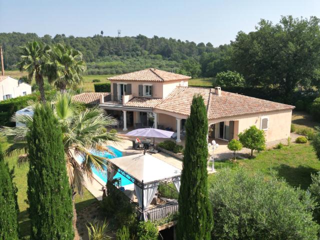 Maison vente à Arrondissement de Draguignan, Bagnols-en-forêt