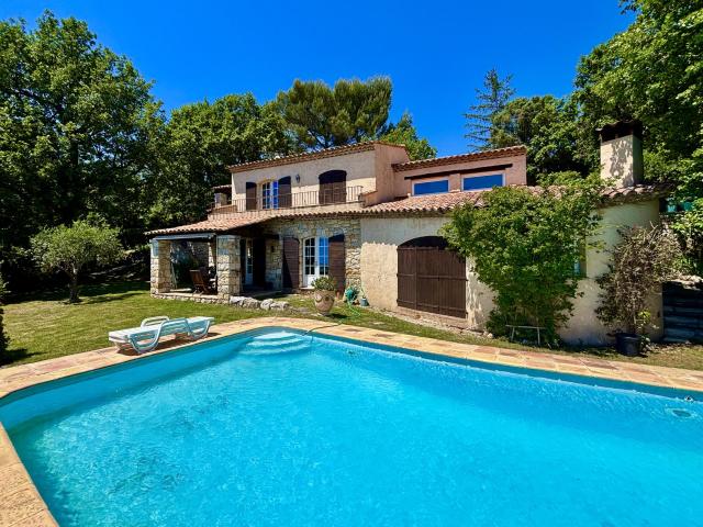 Maison vente à Grasse, Châteauneuf-grasse