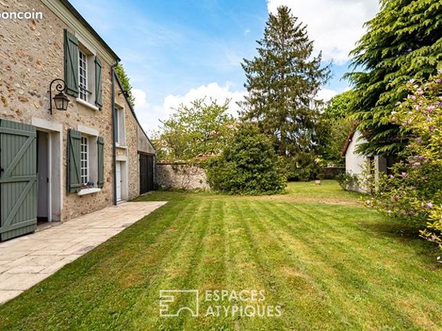 Maison vente à Versailles, Plaisir
