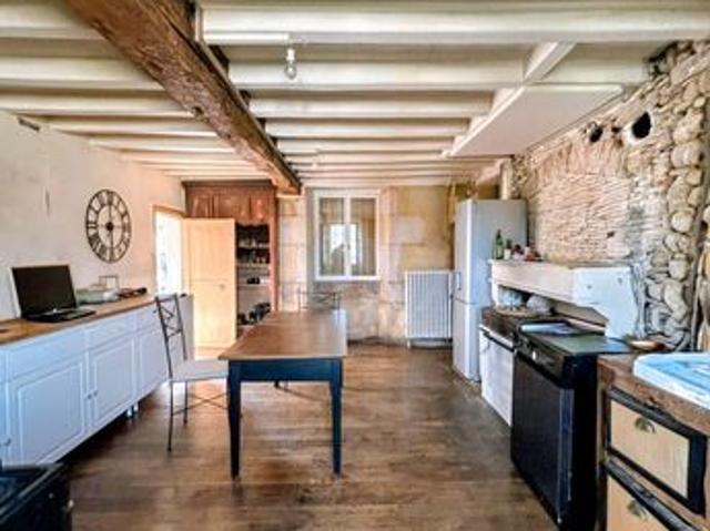 Maison vente à Confolens, Cherves-châtelars