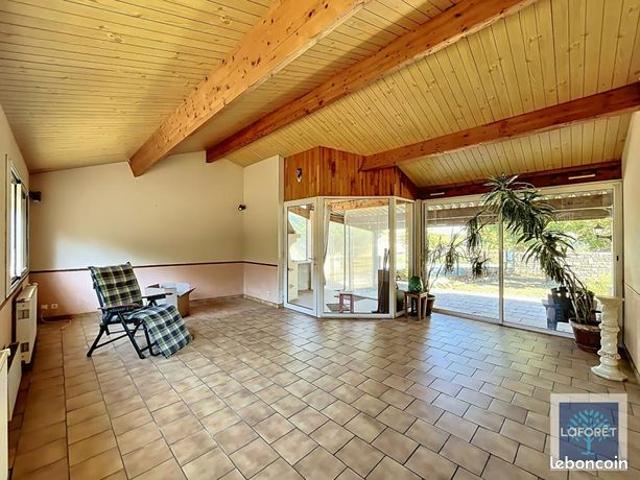 Maison vente à Saint-Martin-d'Ary, Charente-Maritime