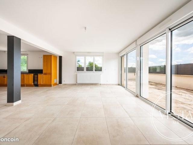 Maison vente à Dijon, Bretenière