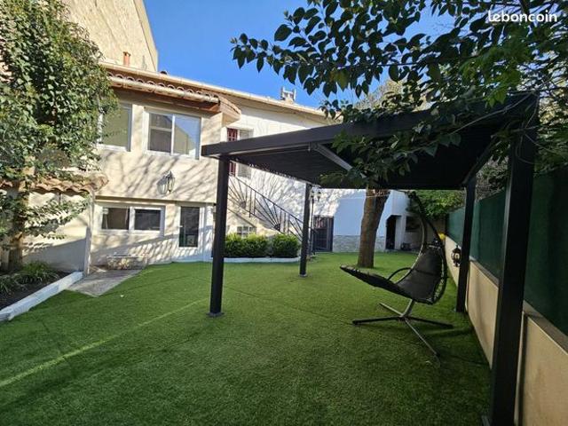 Maison vente à Nîmes, Gard