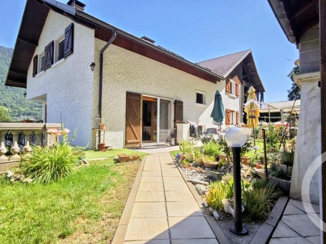 Maison vente à Chambéry, La Trinité