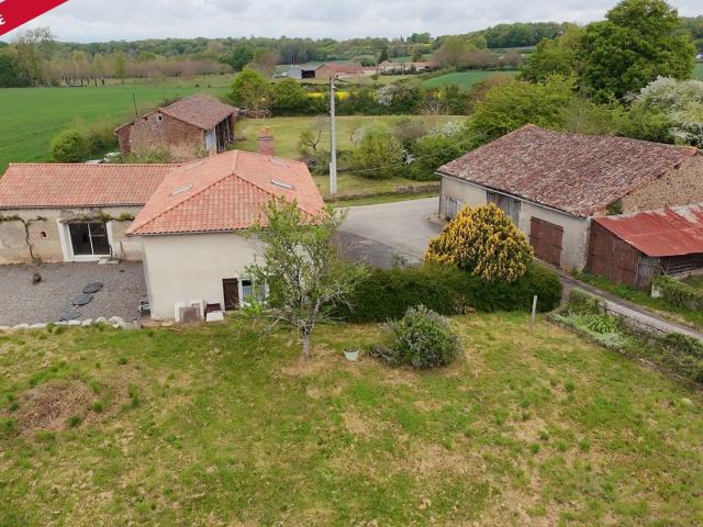 Maison vente à Montmorillon, Savigné