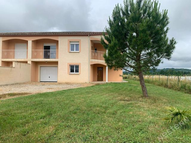 Maison location à Saint-hilaire-de-lusignan