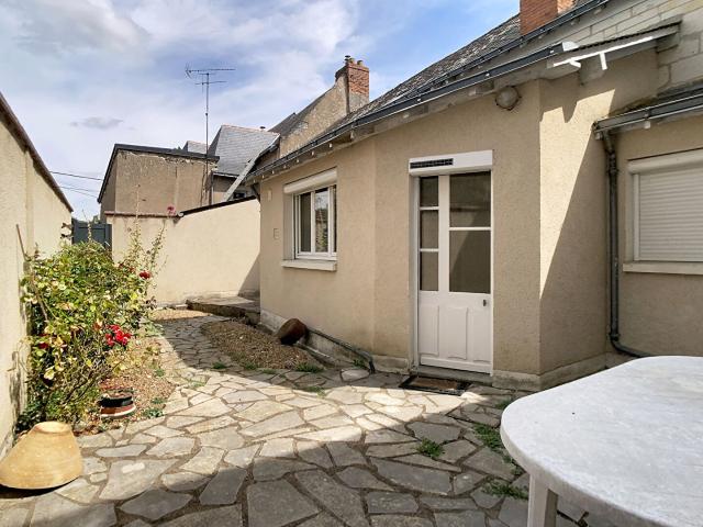 Maison vente à Angers, Savennières