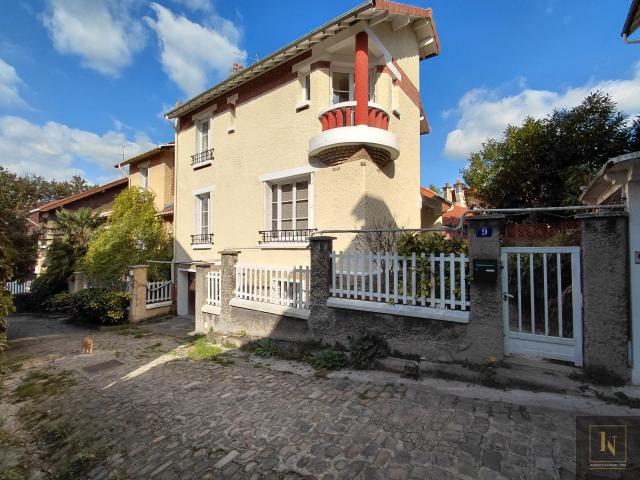 Maison vente à Paris, Île-de-France
