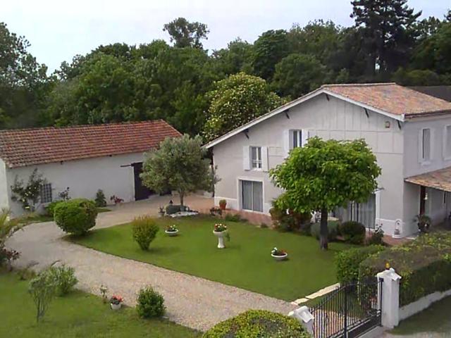 Maison vente à Blaye, Cars