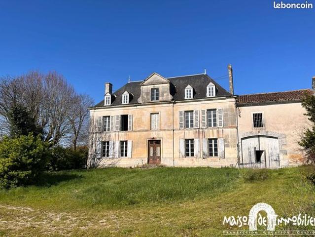 Maison vente à Jonzac, Saint-martial-sur-né