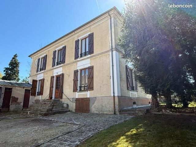 Maison vente à Provins, Jouy-le-châtel