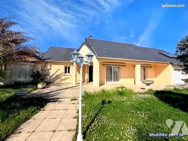 Maison vente à Saumur, Distré