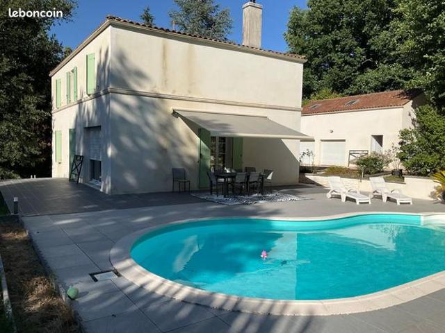 Maison vente à Saintes