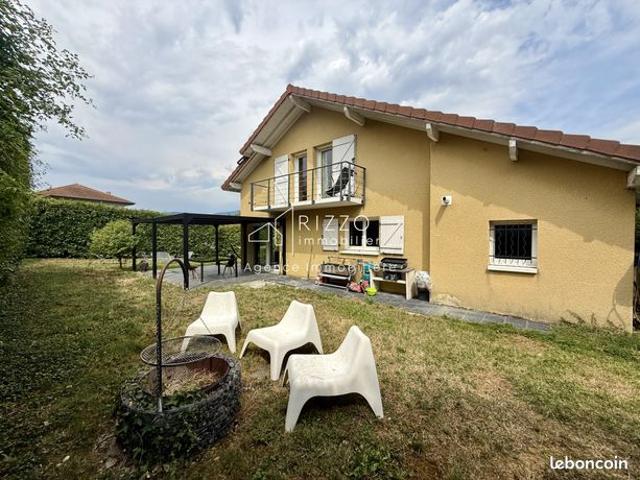 Maison vente à Saint-Julien-en-Genevois, Valleiry