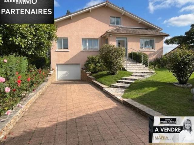 Maison vente à Vichy, Charmeil