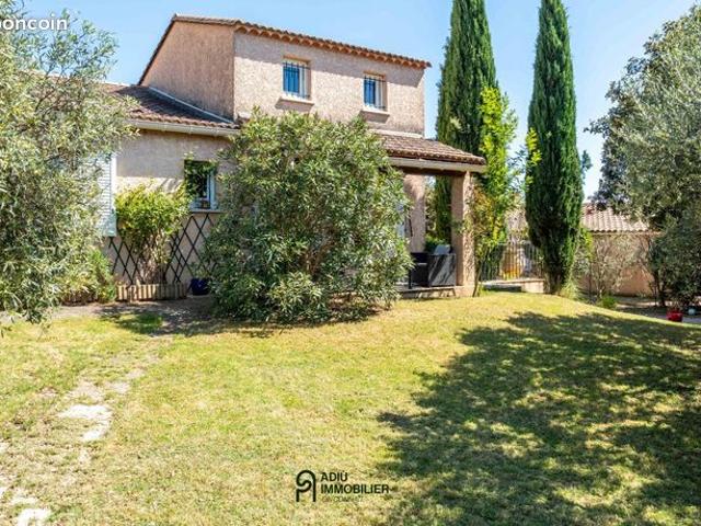Maison vente à Nîmes, Saint-maximin