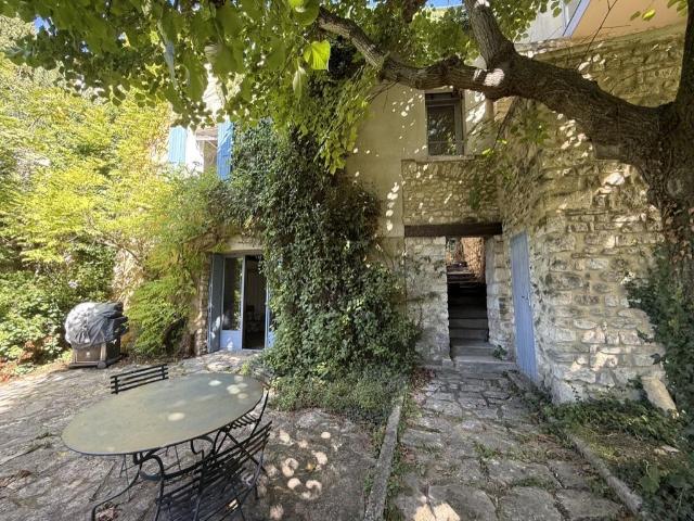 Maison vente à Carpentras, Le Beaucet